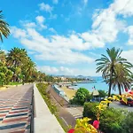 Blue Marin アパート